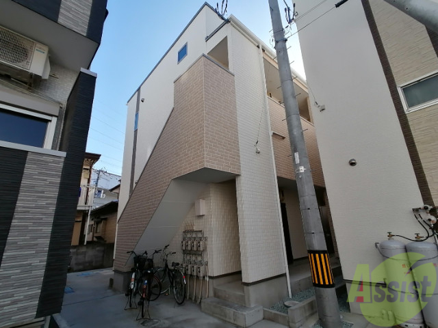 建物外観　仙台市若林区南小泉字八軒小路　「アルテ・グランデ」