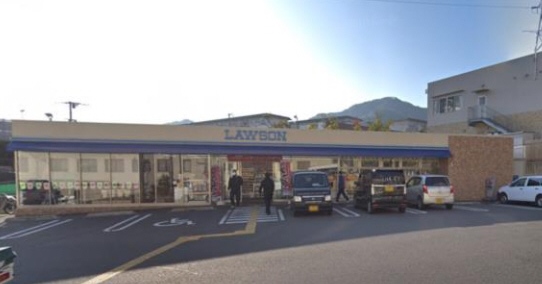 コンビニ　ローソン 神戸妙法寺荒打店（コンビニ）まで453m