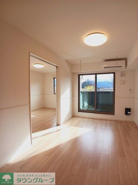 秩父鉄道 秩父駅 徒歩16分 2階建 築5年の居間写真