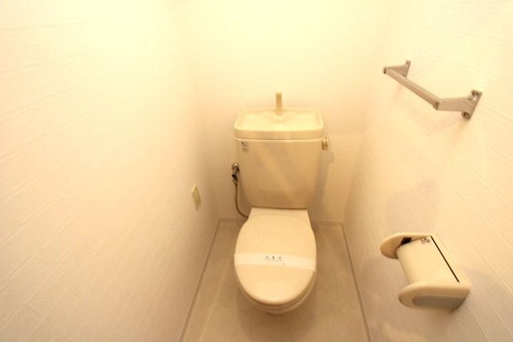 シス・メゾンのトイレ写真