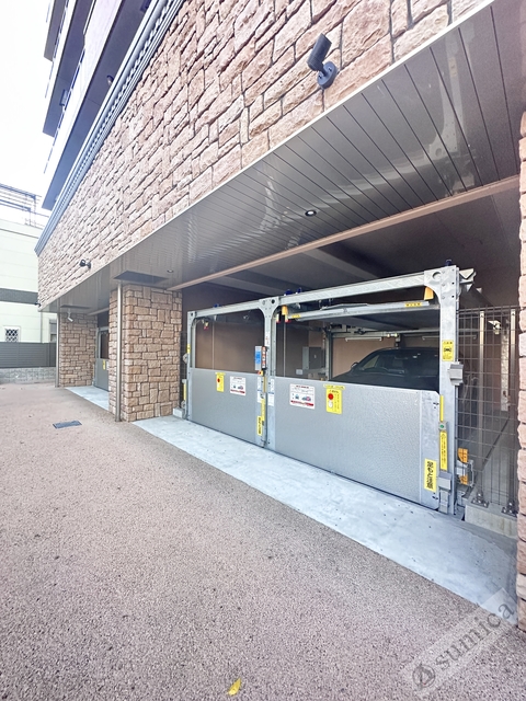 その他共有部分　屋根付きの駐車場＾＾