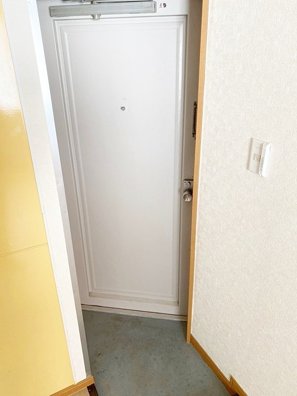 玄関　※同仕様写真含む