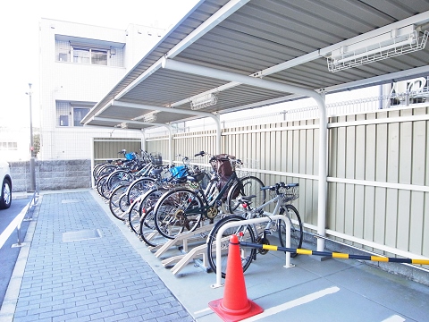 駐車場　駐輪場