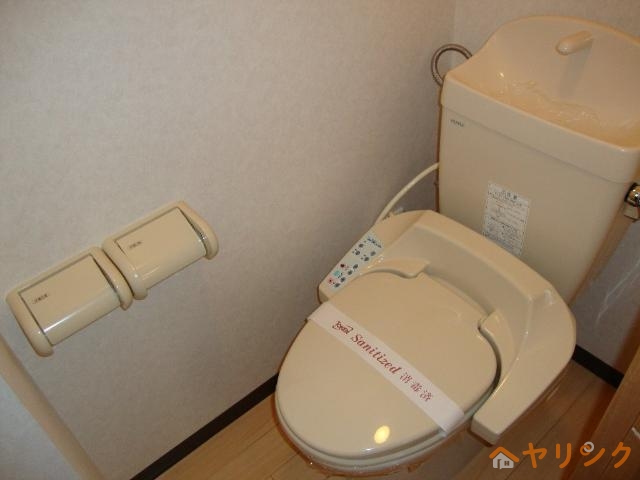 トイレ　シャワー付トイレ