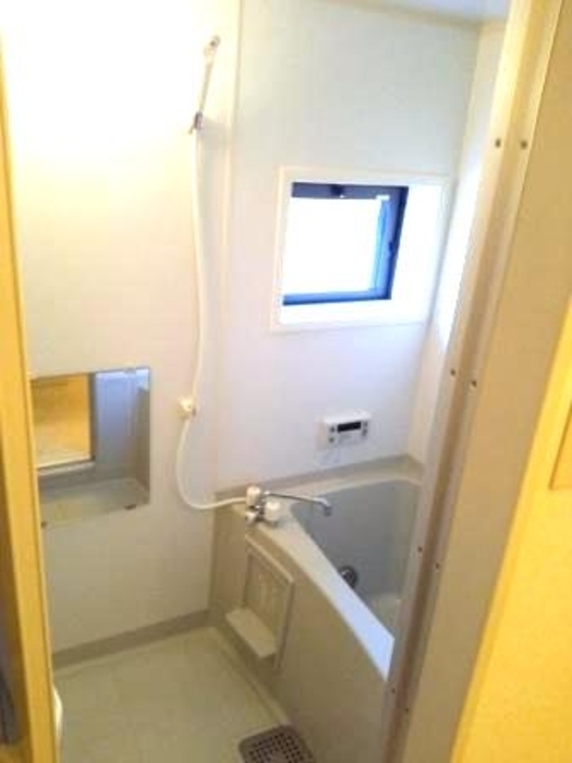 バス・シャワールーム　日々の疲れを癒すお風呂付です