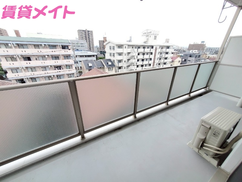 バルコニー　反転タイプ参考写真