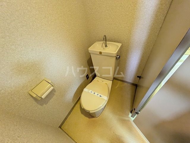 キャステール北綾瀬のトイレ写真