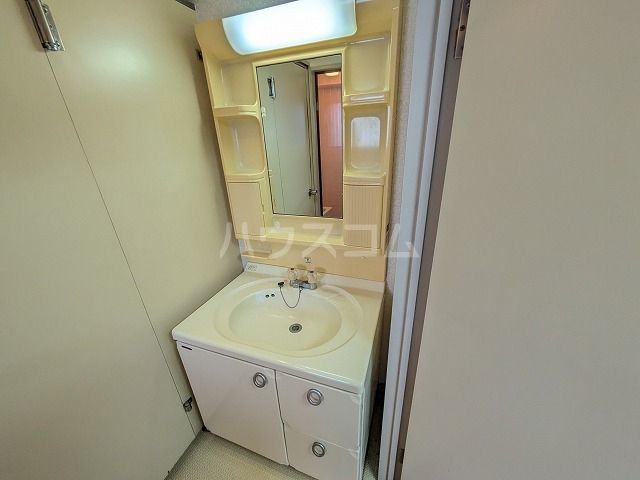 キャステール北綾瀬の内装写真