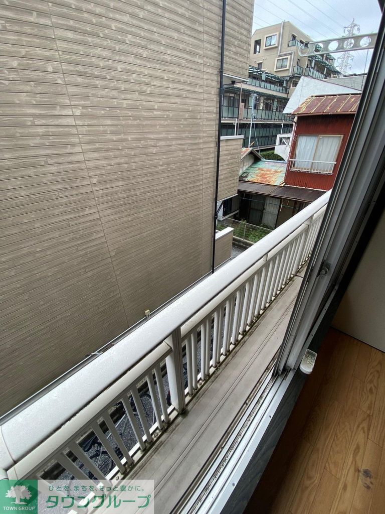バルコニー　バルコニー