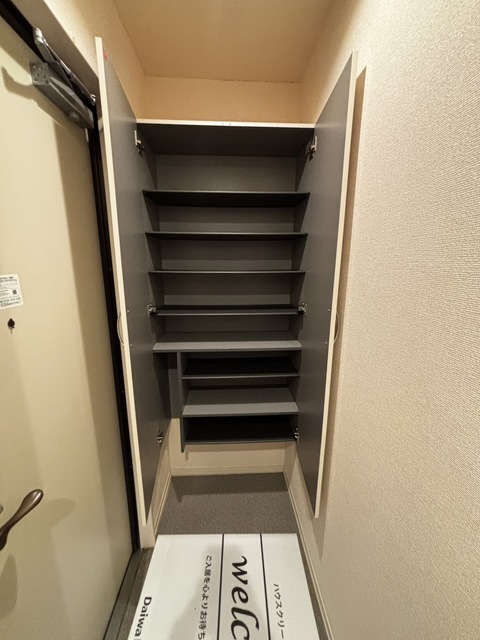 玄関　別部屋参考写真