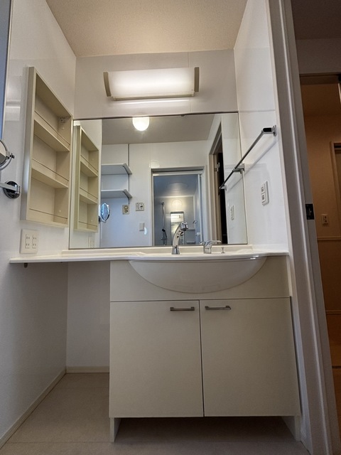 洗面設備　別部屋参考写真