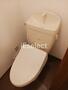 トイレ　温水洗浄便座付きのトイレです