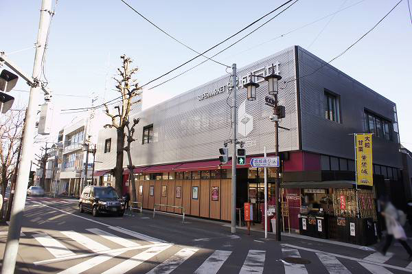小田急線 成城学園前駅 徒歩7分 4階建 築29年の周辺写真