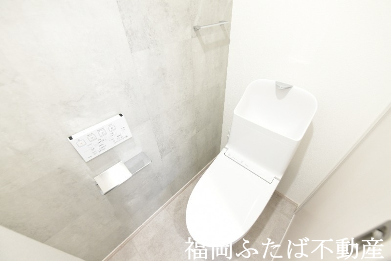 ADORE六本松のトイレ写真