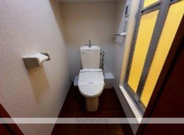 レオパレスセラヴィ深大寺のトイレ写真