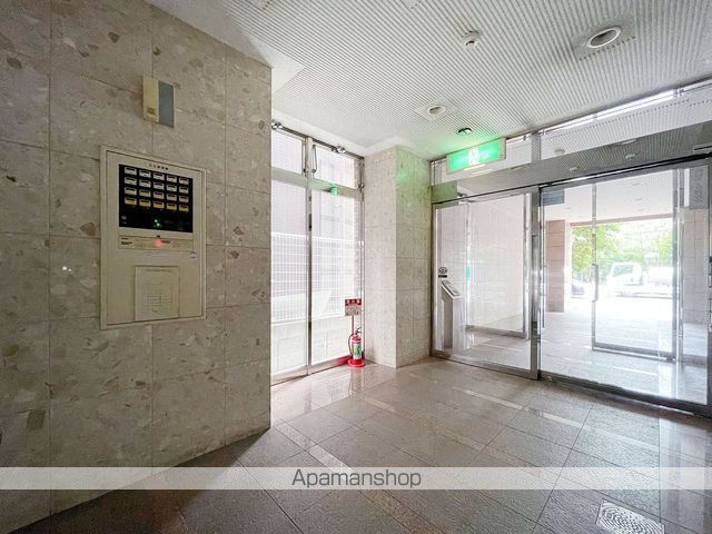 西鉄天神大牟田線 西鉄平尾駅 徒歩7分 10階建 築27年の外観写真