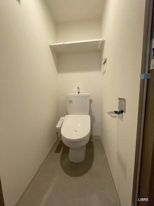 エステムコート難波WEST-SIDEVIIエクシーナのトイレ写真
