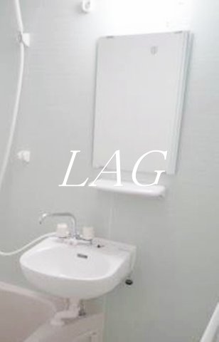 洗面設備　洗面台です。