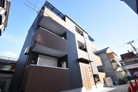 建物外観　外観写真（昼）
