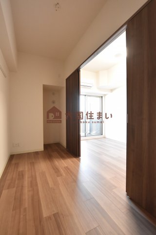 スプランディッド難波WESTの内装写真