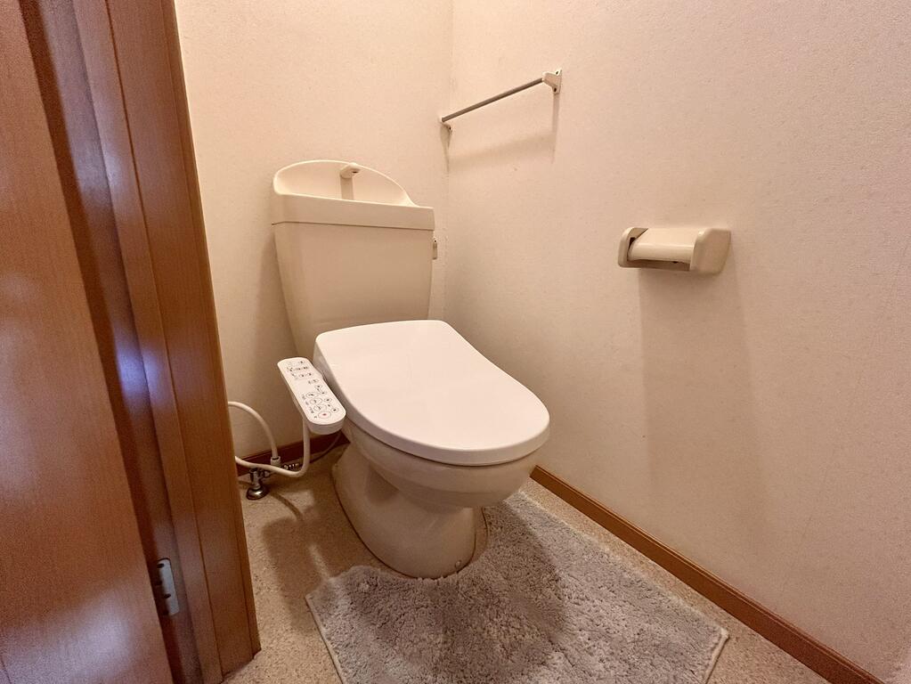 ハウガーデン楡木八番館のトイレ写真