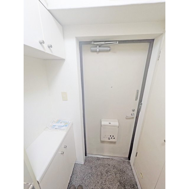 グレイス西川口の玄関写真