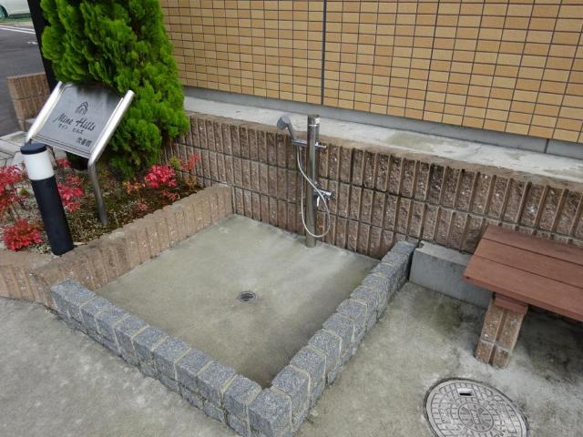 建物外観　外観写真（昼）