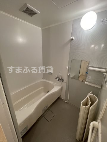 バス・シャワールーム　同仕様　同施工会社　風呂