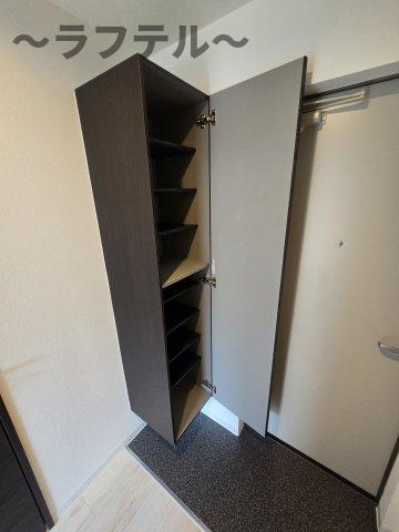 玄関　同メーカー施工　別部屋イメージ写真