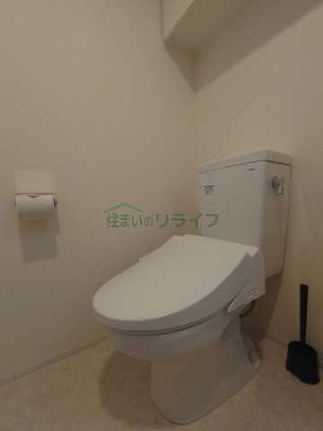 トイレ　別部屋参考写真となります。