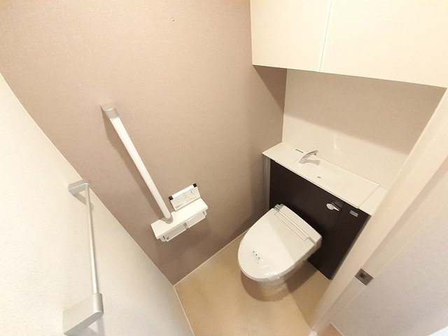 トイレ　シンプルで使いやすいトイレです