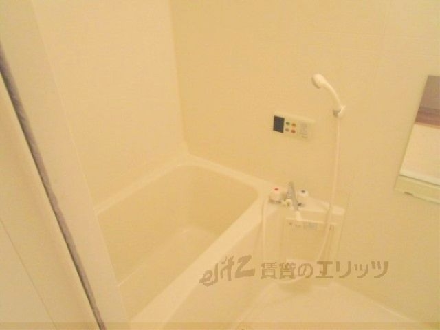 バス・シャワールーム　風呂