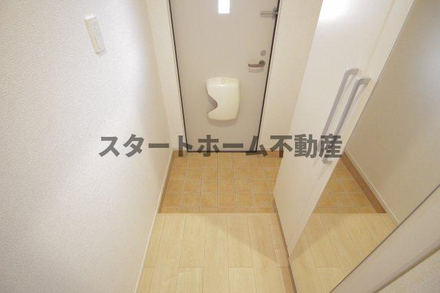 玄関　明るい玄関です
