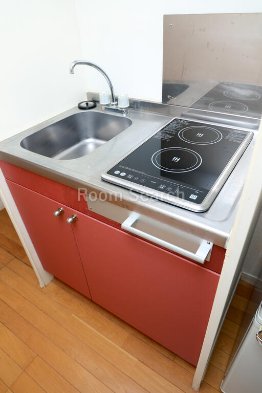 キッチン　2口コンロ、キッチン収納