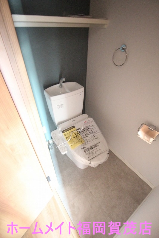 地下鉄七隈線 次郎丸駅 徒歩4分 7階建 築5年のトイレ写真