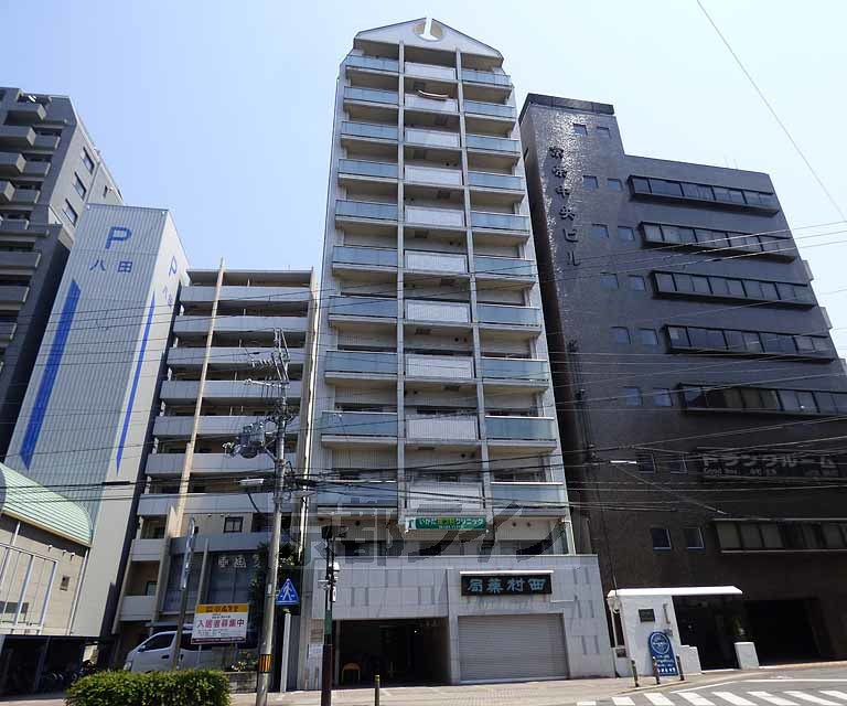 京都市下京区西橋詰町のマンションの建物外観
