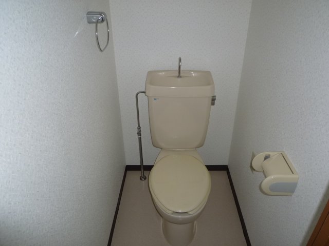 【クレスト21 N棟のトイレ】