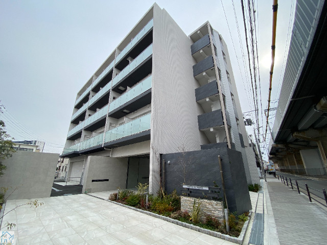 スプランディッド新大阪EASTの建物外観