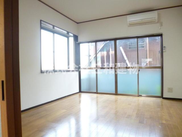 居室・リビング　同間取り別室の参考写真になります