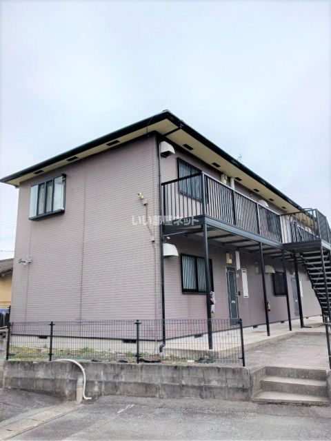 エステートピア園田IIIの外観