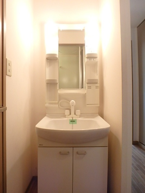 洗面設備　図面と現状に相違がある場合には現状を優先