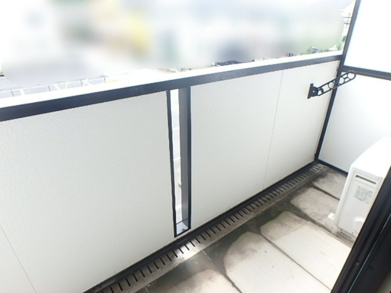 バルコニー　図面と現状に相違がある場合には現状を優先