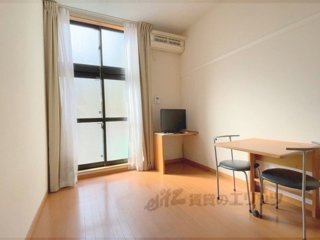 居室・リビング　洋室