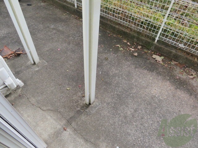 バルコニー　一階なのでバルコニーはなく、そのまま外に出られます。