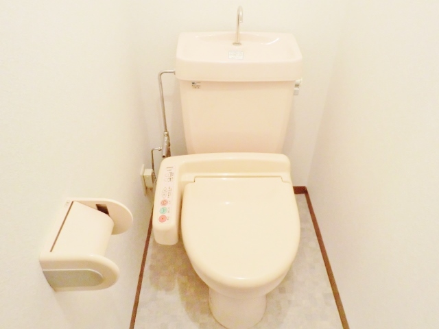 トイレ　シャワートイレ