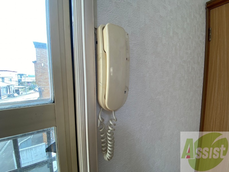 その他設備　来客時にはこちらのチャイムが鳴りますよ。