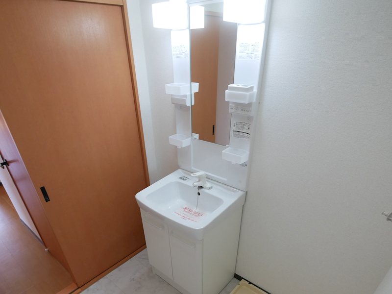 洗面設備　洗面化粧台