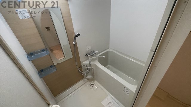 バス・シャワールーム　バストイレ別でオススメです☆