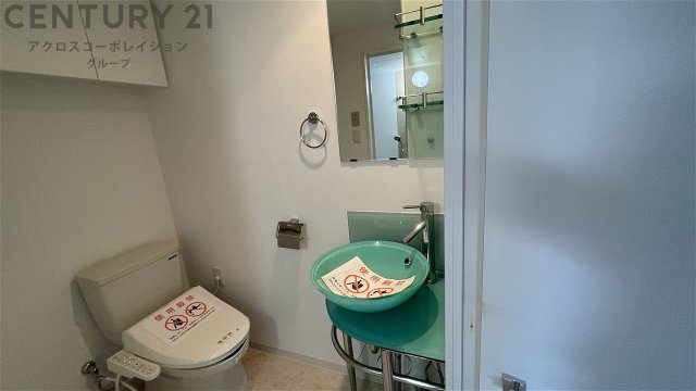 洗面設備　独立洗面台です