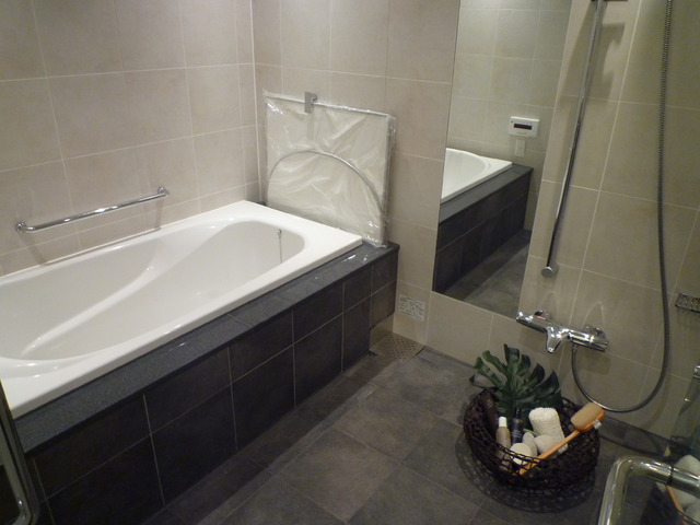 バス・シャワールーム　バス※別部屋参考写真